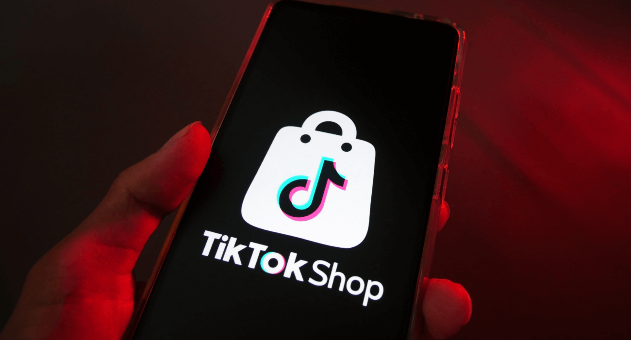 TikTok Shop & Social Commerce Mastery: Sell Products Using Short Videos & Live Selling